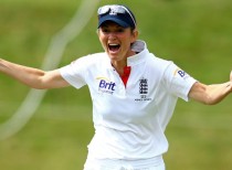 Joe Root and Charlotte Edwards named England’s cricketers of the year 2014-15