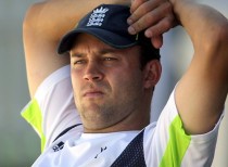 England’s Jonathan Trott retires from International Cricket