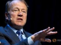 CISCO’s Chief Executive John Chambers would step down in July after 20 years .