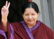 Jayalalitha set to form Government in Tamil Nadu for fifth term