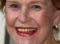 US Actress Diana Douglas dies at 92
