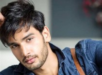 Rohit Khandelwal declared Mr India 2015