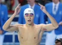 Sun Yang retains men’s 800m freestyle world title