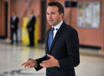 Obama nominates Eric Fanning – the first openly gay US Army secretary