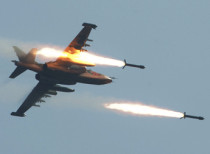 Syria crisis: ‘Deadly air raids’ against IS in Palmyra