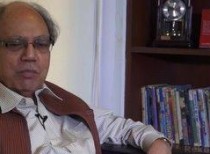 Urdu scholar Shamim Hanfi awarded literary honour
