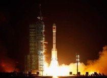 China launches commercial remote sensing satellites