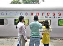 Govt flags off Science Express special train on climate change