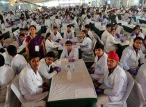 World’s largest practical science lesson attempted at IIT