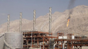 iran-oil-refinery-759