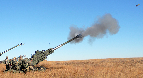 BAE Systems, Mahindra partner in Howitzer deal