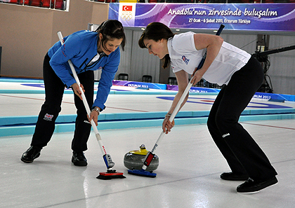 Russia defeated China to win gold at World Mixed Doubles Curling Championship