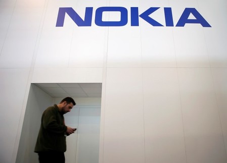 Nokia name to return to mobile phones after licensing deal