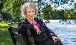  Margaret Atwood