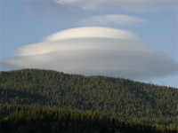 Lenticular Clouds UFO2b