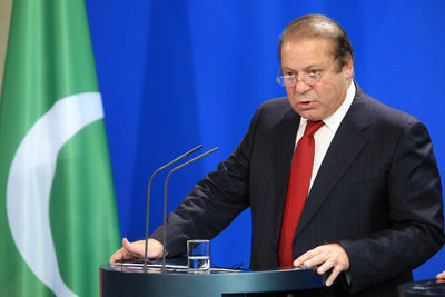 Pak PM inaugurates trade projects in Balochistan